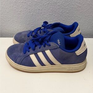Adidas Boys Grand Court Blue and Off-White Sneakers